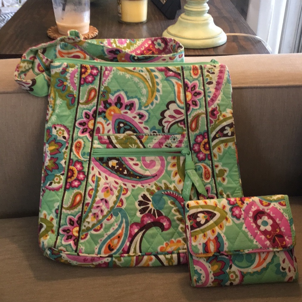 Vera never been used cross body